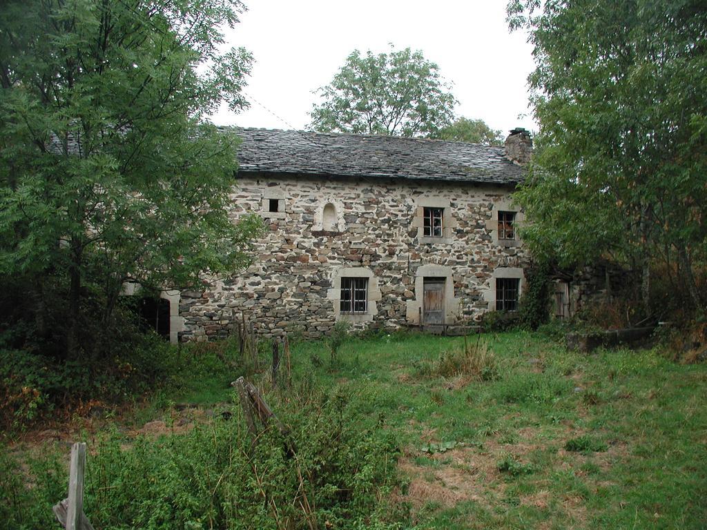 Chambre D'Hotes Aux Pays Des Sucs Saint-Hostien Экстерьер фото