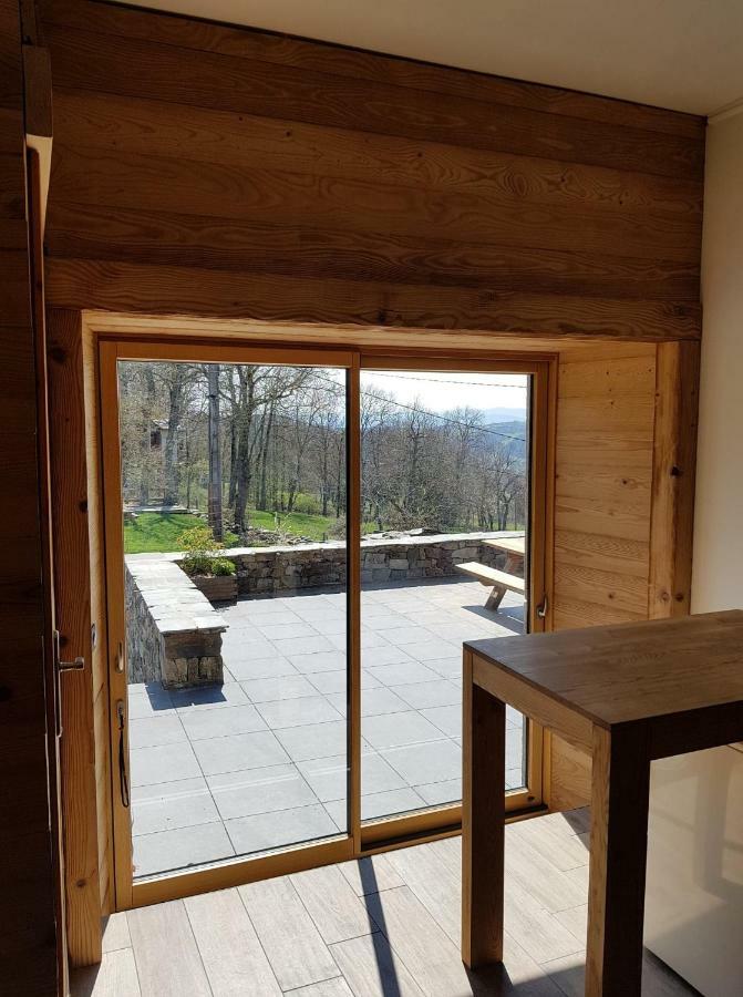 Chambre D'Hotes Aux Pays Des Sucs Saint-Hostien Экстерьер фото