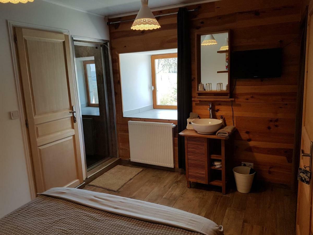 Chambre D'Hotes Aux Pays Des Sucs Saint-Hostien Экстерьер фото